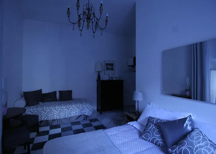 Couette-café Claudia 3*