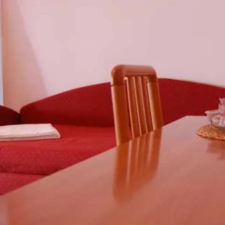 Alojamento de Acomodação e Pequeno-almoço Claudia Roma