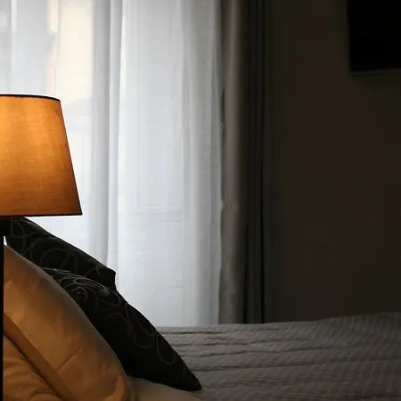 Alojamento de Acomodação e Pequeno-almoço Claudia Roma